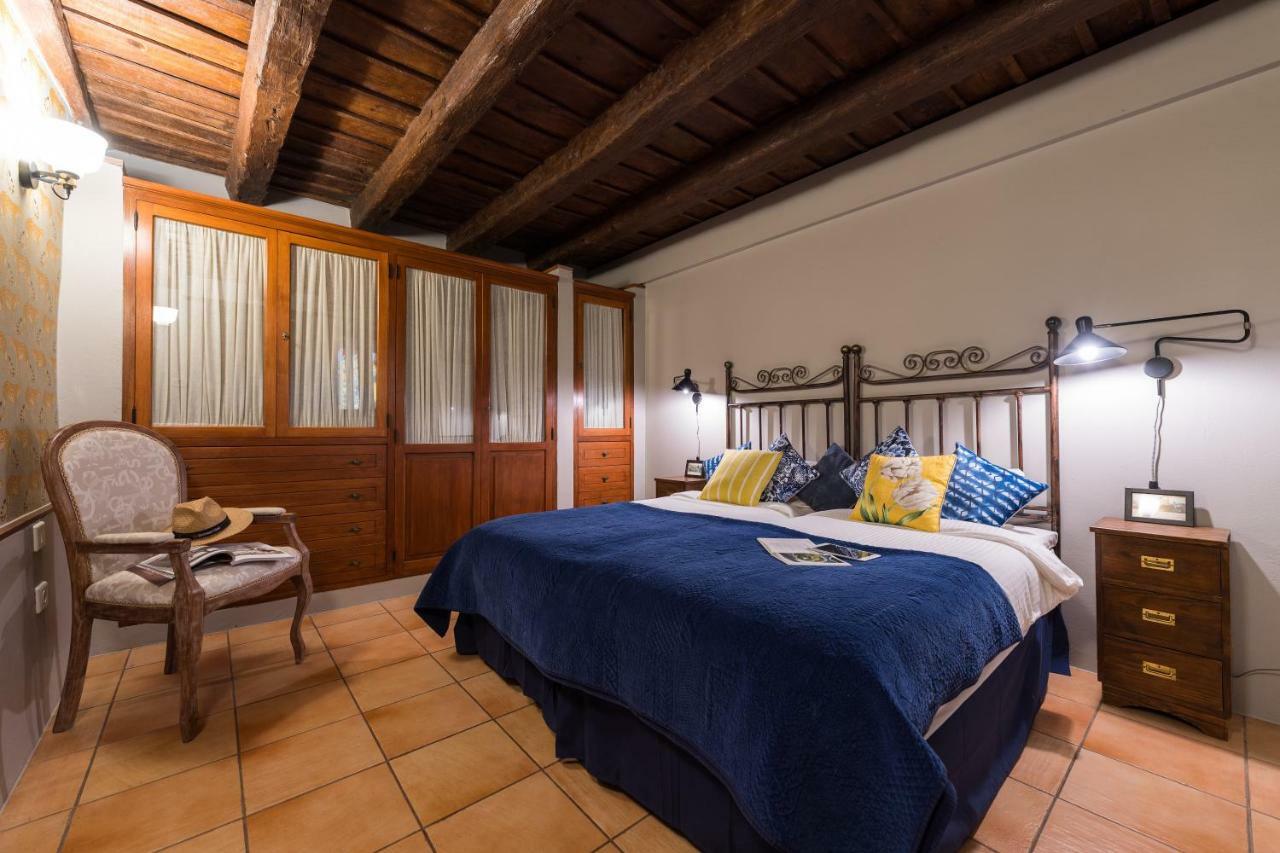 Bohemian Hideaway Finca - 2 Unique Houses With Shared Pool Santa Lucia De Tirajana Exterior photo
