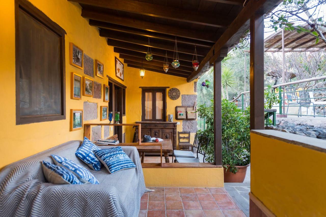 Bohemian Hideaway Finca - 2 Unique Houses With Shared Pool Santa Lucia De Tirajana Exterior photo